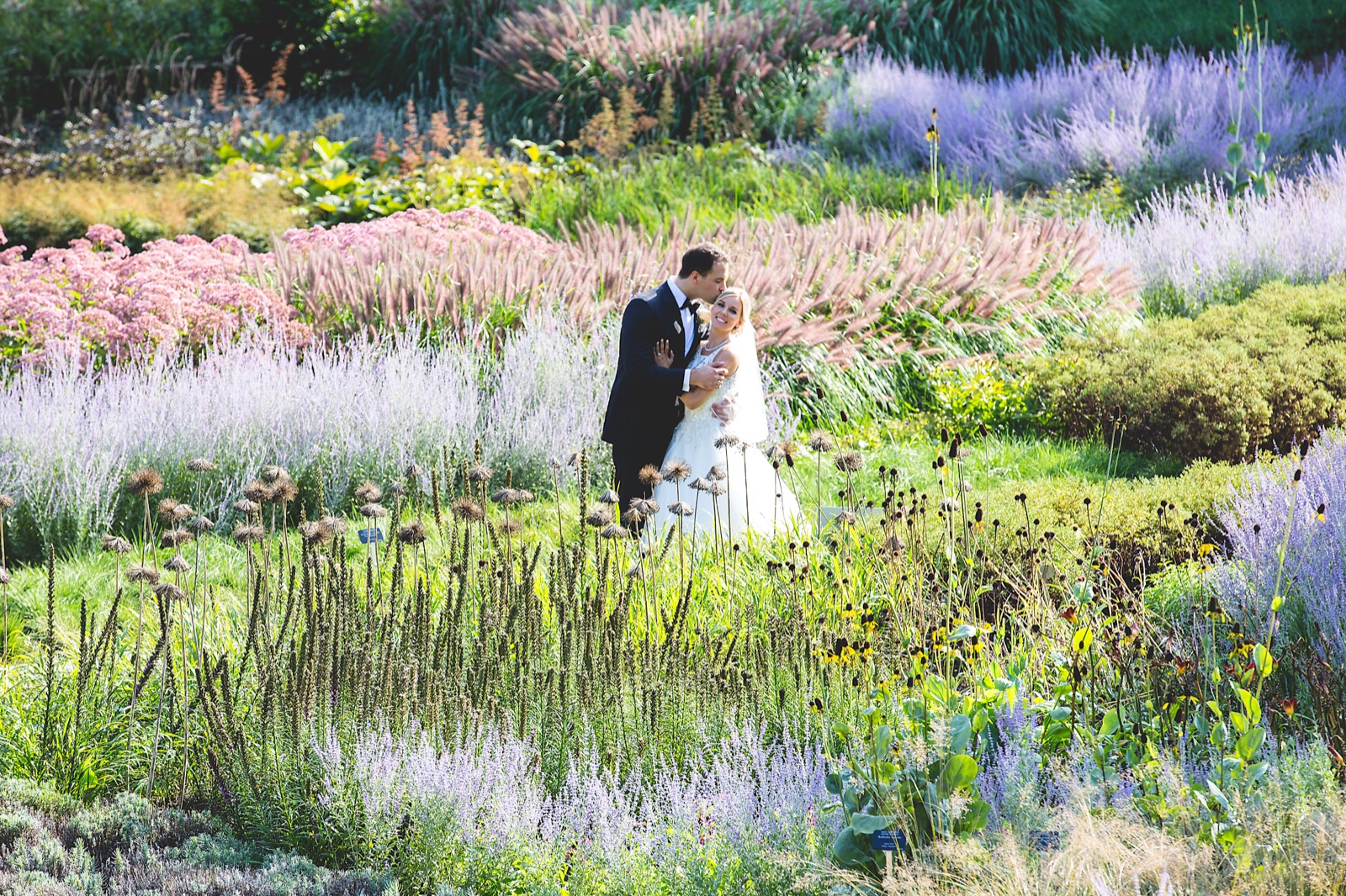 Wedding Pictures at the Royal Botanical Gardens Burlington